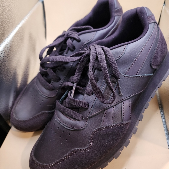 Reebok Women's Sneakers in Dark Eggplant Purple - Picture 7 of 9